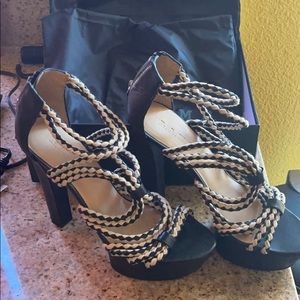 New L.A.M.B. Women’s Size 9 1/2 Morisa